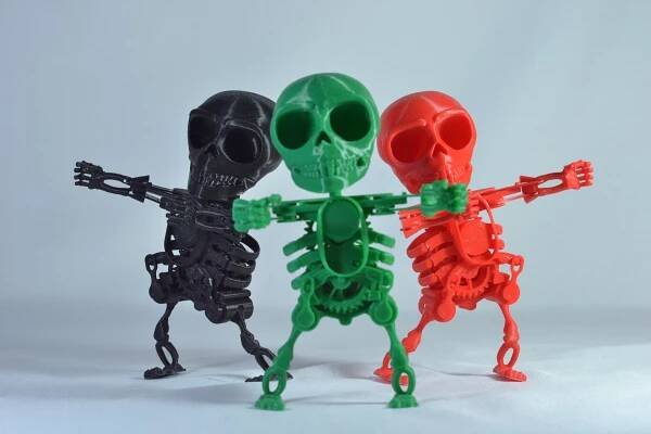 6.jpg Dancing skeleton