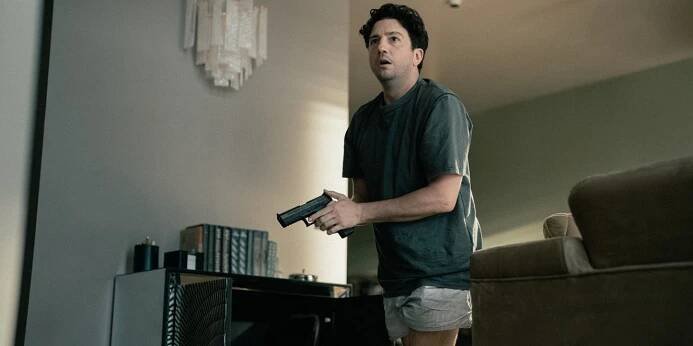 The Agency - Past na krysy - Z filmu - John Magaro