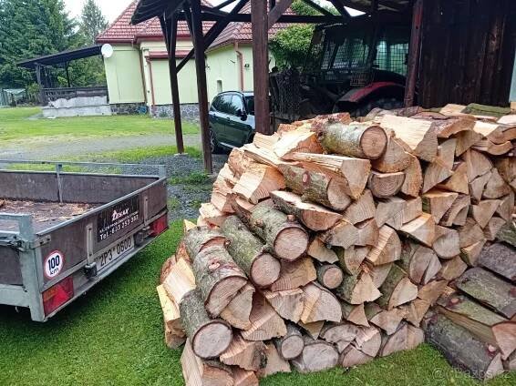 Kvalitní, palivové rovnané dřevo - jedle