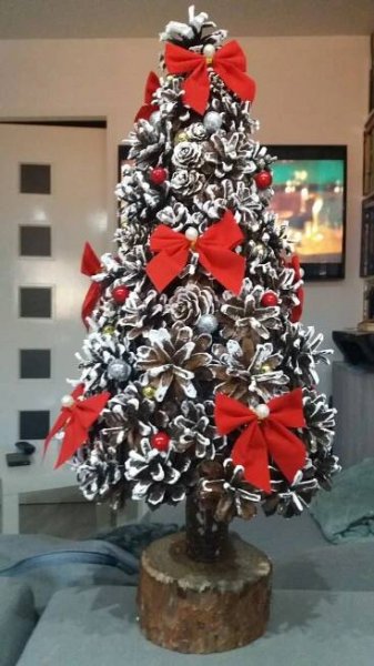 DIY Pine Cone Christmas Tree with Red Bows