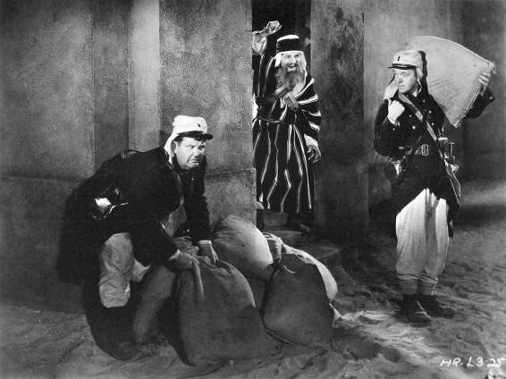 Beau Hunks - Z filmu - Oliver Hardy, Stan Laurel