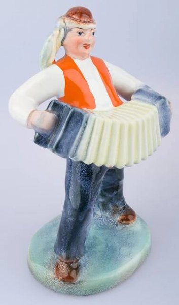 Harmonikář - Ditmar Urbach | Porcelán – keramika | Starožitnosti - Galerie USTAR