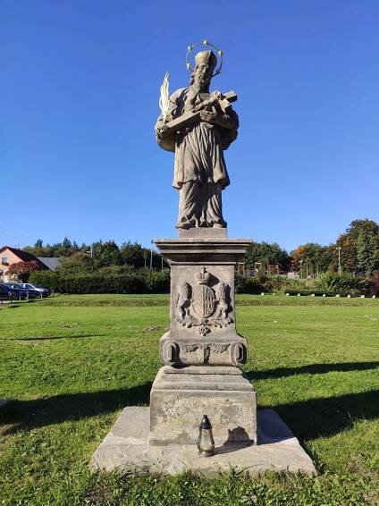Fotogalerie • Soubor soch sv. Vavřince, sv. Jana Nepomuckého a sv. Floriána (Pomník, památník) • Mapy.com
