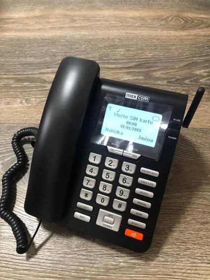 Seniorský stolní mobilní telefon Maxcom MM28D #51
