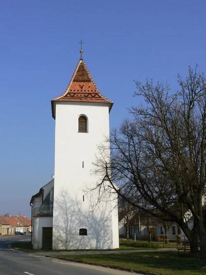 Milovice - kostel