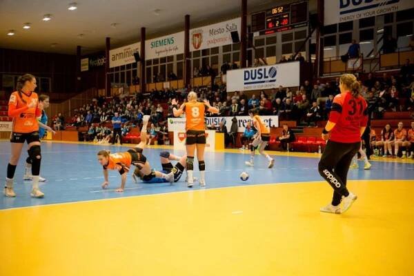 HK Slovan Duslo Šaľa-Banik Most 15.2.2020 | SLOVAN DUSLO ŠAĽA | ženský hádzanársky klub