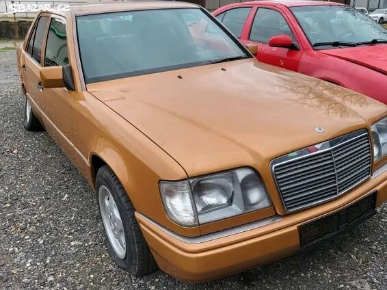 Mercedes Benz E124 r. 1995 - Praha, Běchovice - Bazar