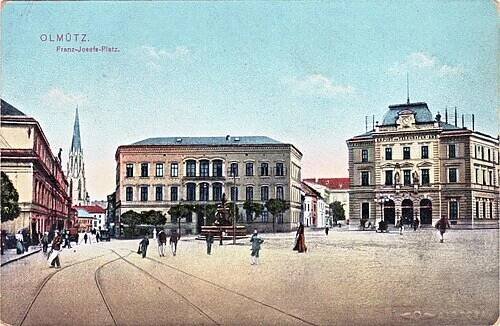 Historická pohled na budovu knihovny z roku 1912