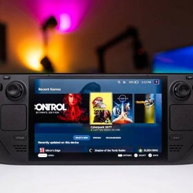 Steam Deck OLED review: better, not faster
