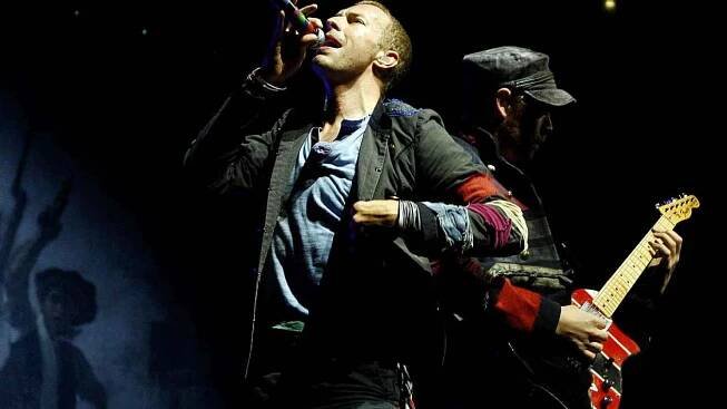 Britská hudební kapela Coldplay se představila 22. září v pražské O2 Areně.