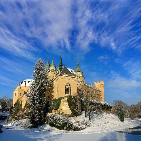 Pohádkový advent na zámku Bojnice | - Slovensko 