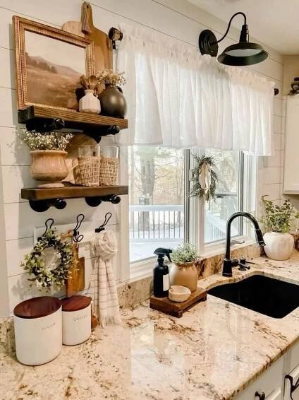 Pin by Handful_Gifts on Pins by you in 2025 | Home decor kitchen, Country kitchen, Farmhouse kitchen decor