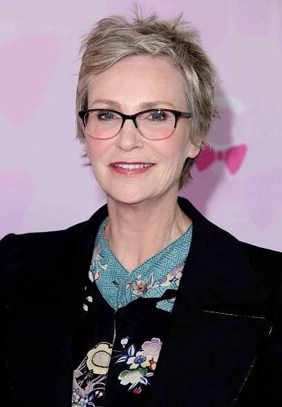 Jane Lynch arrives at the STARZ's 