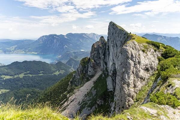 Bezahlte Anzeige: 4 Berge 3 Seen Trail im Salzkammergut
