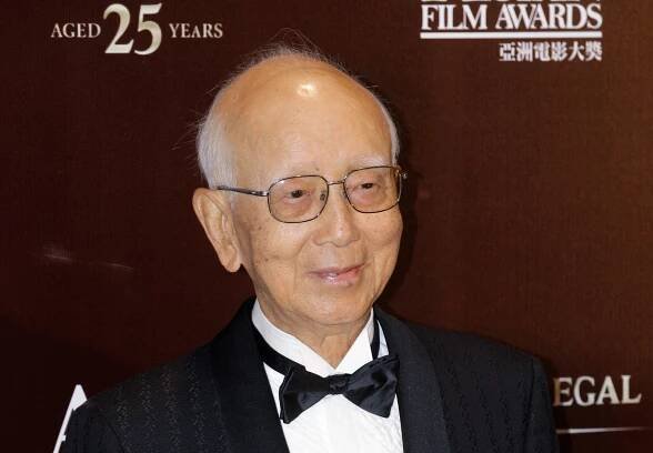 Raymond Chow, Movie Producer Who Popularized Kung Fu Stars, Dies at 91