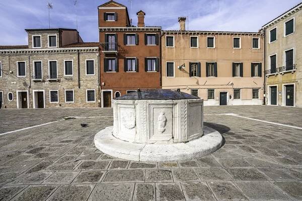 Dimora San Trovaso, 4 bedrooms in Venice, Italy