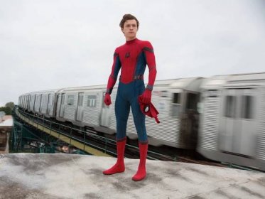 Spider-Man: Homecoming review: a celebration of smallness that makes the stakes personal