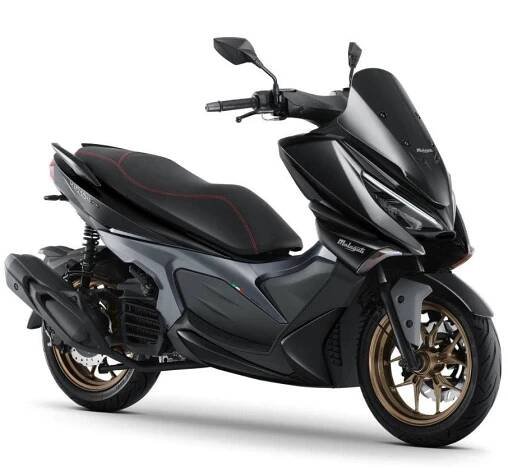 Malaguti Madison 125 ABS (125ccm, 9kW) - - SKLADEM, AKCE HELMA + BUNDA Z