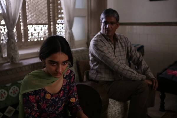 Co tomu řeknou lidi - Z filmu - Maria Mozhdah, Adil Hussain