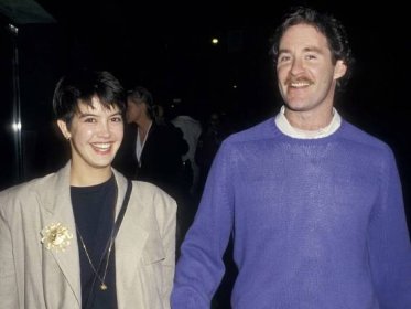 Phoebe Cates and Kevin Kline during "Ishtar" Screening - May 7, 1987