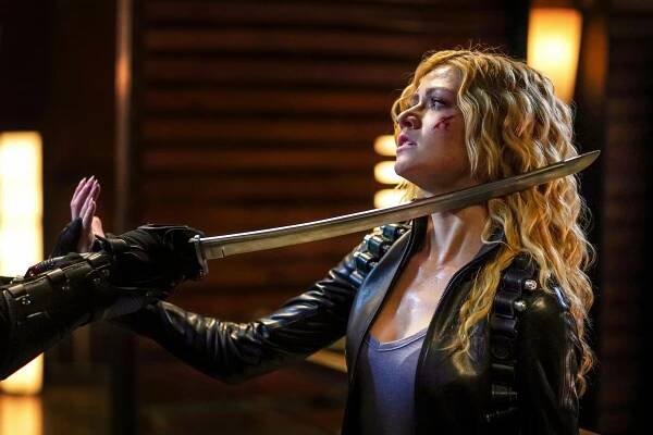 Arrow - Skok do neznáma - Z filmu - Katherine McNamara
