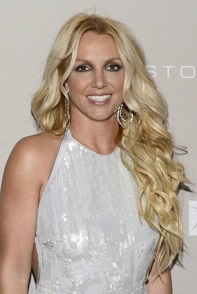 Britney Spears slaví. Soud zavrhl žalobu proti ní a její rodině