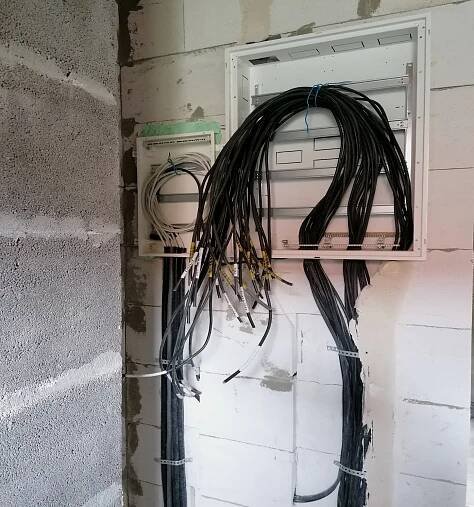KREATEL s.r.o.: Elektroinštalácie, elektrikár, fotovoltaika, rekuperácia, Ľubotín