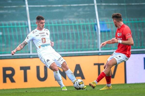 S Brnem za tři body! Dramatický duel rozhodl v závěru Vašulín | FC Hradec Králové