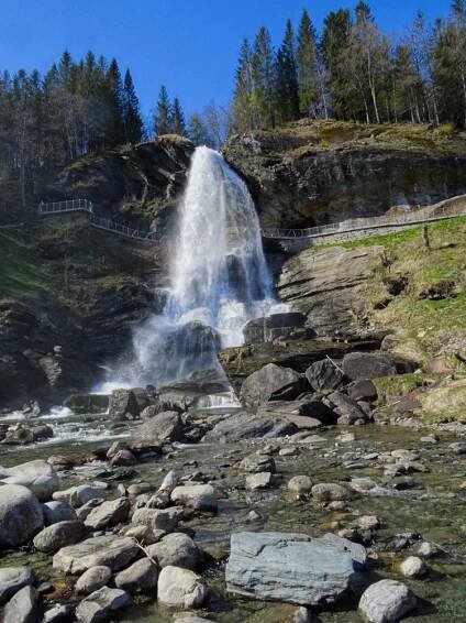 Steinsdalsfossen - European waterfalls