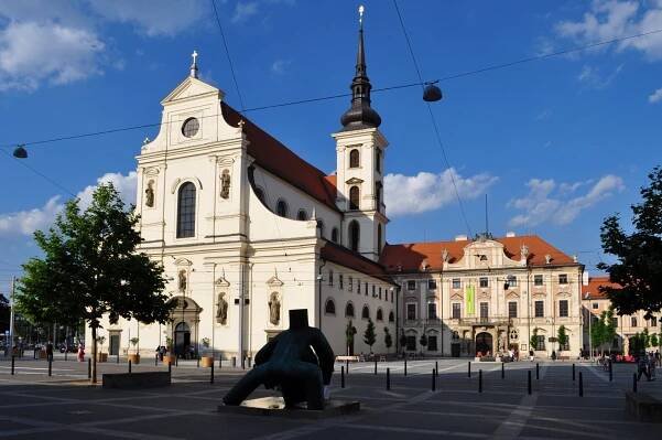 Přímý přenos velikonoční bohoslužby z Brna - Církev.cz