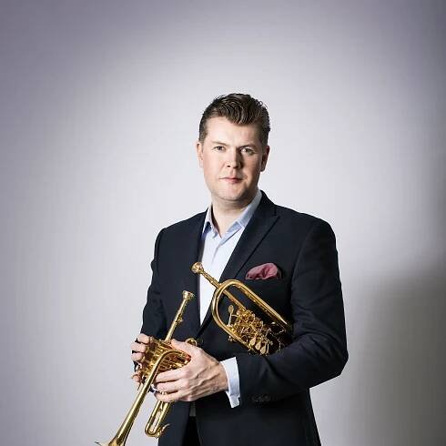 Trumpetista Jiří Houdek zahraje 4. července 2020 na festivalu Hudební léto Kuks s varhaníkem Petrem Čechem