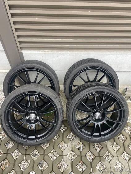 OZ Racing Ultraleggera 5x112 R19