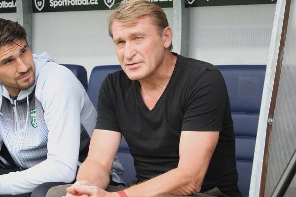 Povinná výhra. Slovácko si poradilo s předposlední Karvinou, Holzer má 1+1