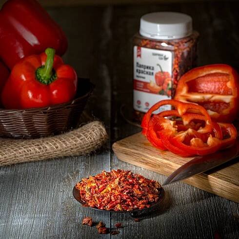Паприка сушеная кусочки - Производитель полезных продуктов питания компания Здоровая Еда – продажа оптом