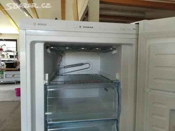 Mraznička Bosch 206L