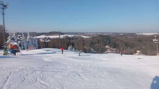 Ski Vaňkův kopec jsou hned vedle Ostravy