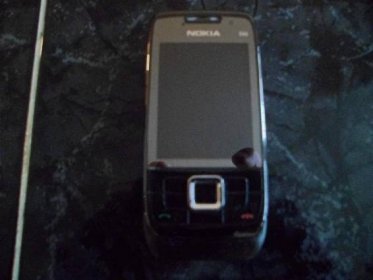 Nokia E66 - Mobily a chytrá elektronika