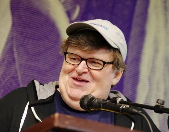 Americký režisér Michael Moore: Biden tlačí Ameriku do 3. světové války - Naše pravda