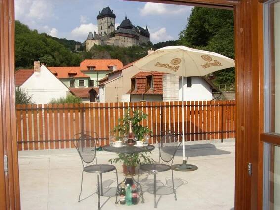 Pension a Restaurace Vyhlídka Karlštejn Pokoj fotografie