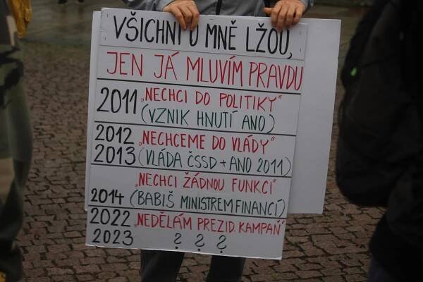 VIDEO: Babiš v Opavě? Mela byla cítit ve vzduchu už před jeho příjezdem