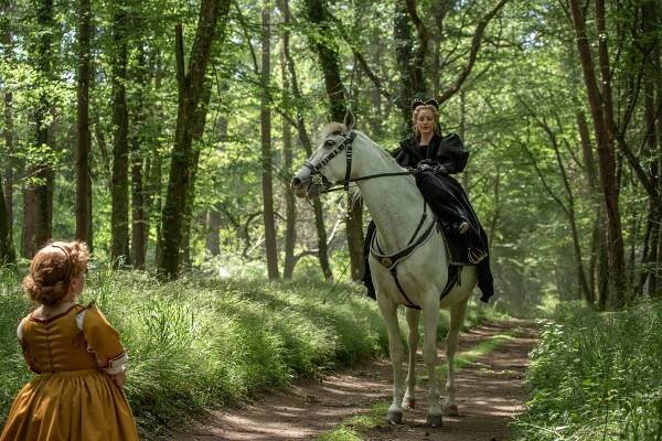 The Serpent Queen - To War Rather Than to Bed - Z filmu