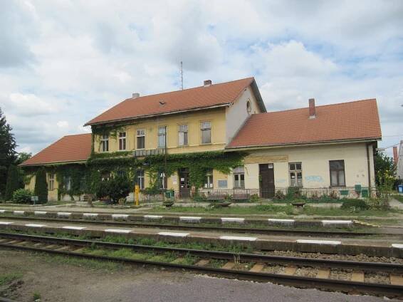 Železniční trať Novosedly–Zellerndorf