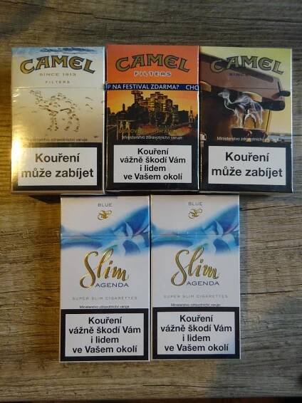 Cigarety Camel a Blue Slim Agenda. Nerozdělané s kolkem.  - Sběratelství