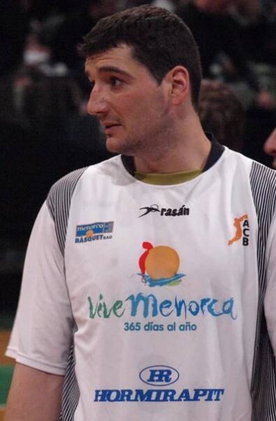 Jesús Fernández (basketball)