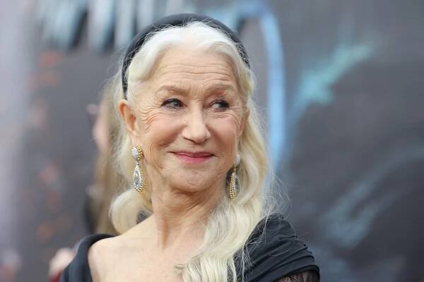 Helen Mirren se ukázala v celé své kráse, odhalila nádherné tělo. Cenzoři ho však vystřihli