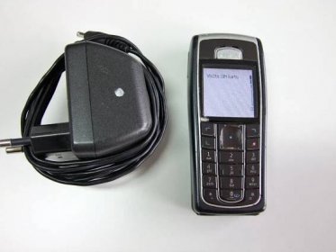 Mobilní telefony . 2x Nokia a Sony Ericsson. - Mobily a chytrá elektronika