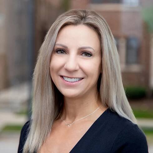 Jacqueline Wegner Headshot 2023 edited SQ
