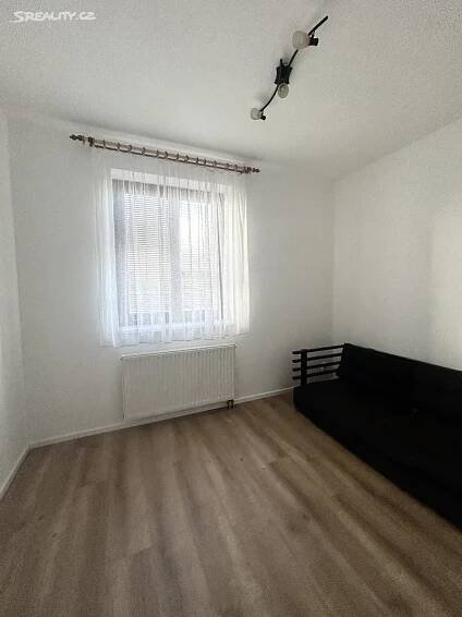Pronájem Byt 3+kk, Hořelické náměstí, Rudná, okres Praha-západ