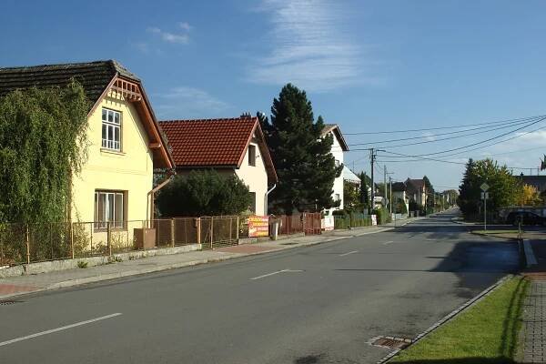 Soubor:Háj ve Slezsku, domy.jpg – Wikipedie
