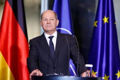 První krok k míru musí učinit Rusko jako agresor, řekl německý kancléř Scholz